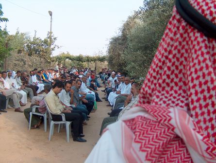 Sheik saying a speech in this occasion